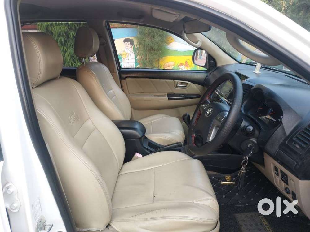 Toyota Fortuner 3.0 4x2 Mt, 2015, Diesel