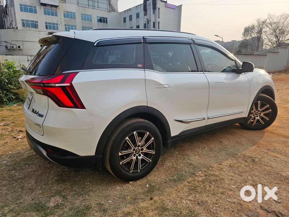 Mahindra Xuv700 2.2 Ax 7 Diesel Mt Luxury Pack Str, 2022, Diesel