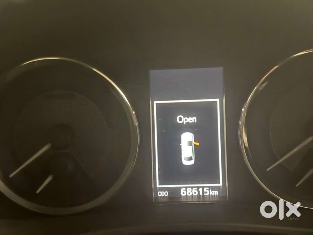 Toyota Corolla Altis 2016 Petrol Well Maintained