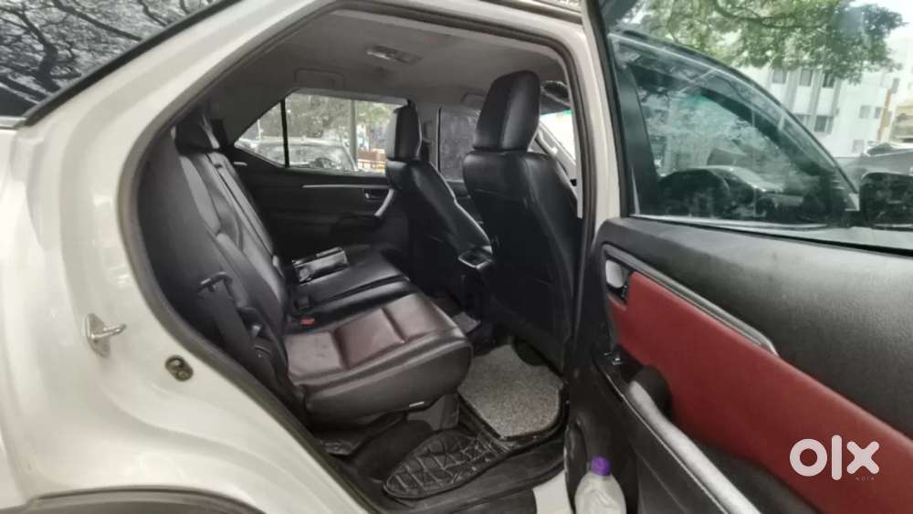 Toyota Fortuner Legender, 2023, Diesel