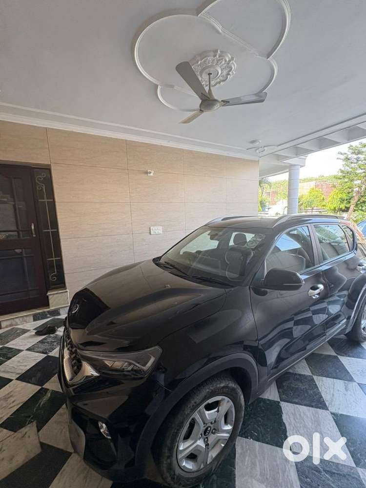 Kia Sonet 2020 Petrol 27000 Km Driven