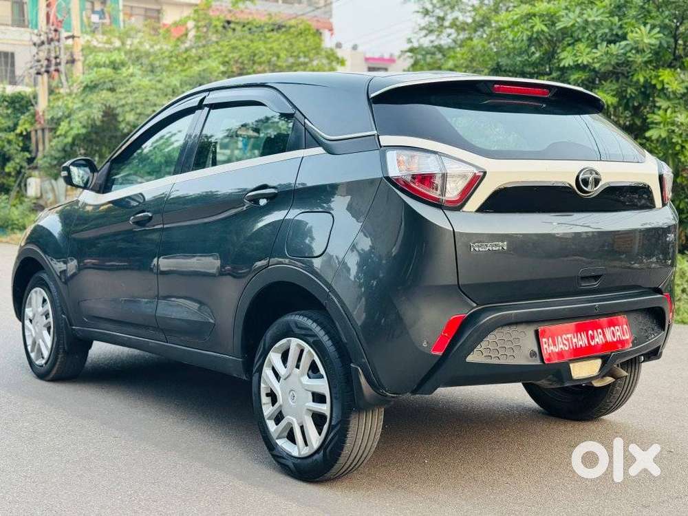 Tata Nexon, 2019, Petrol