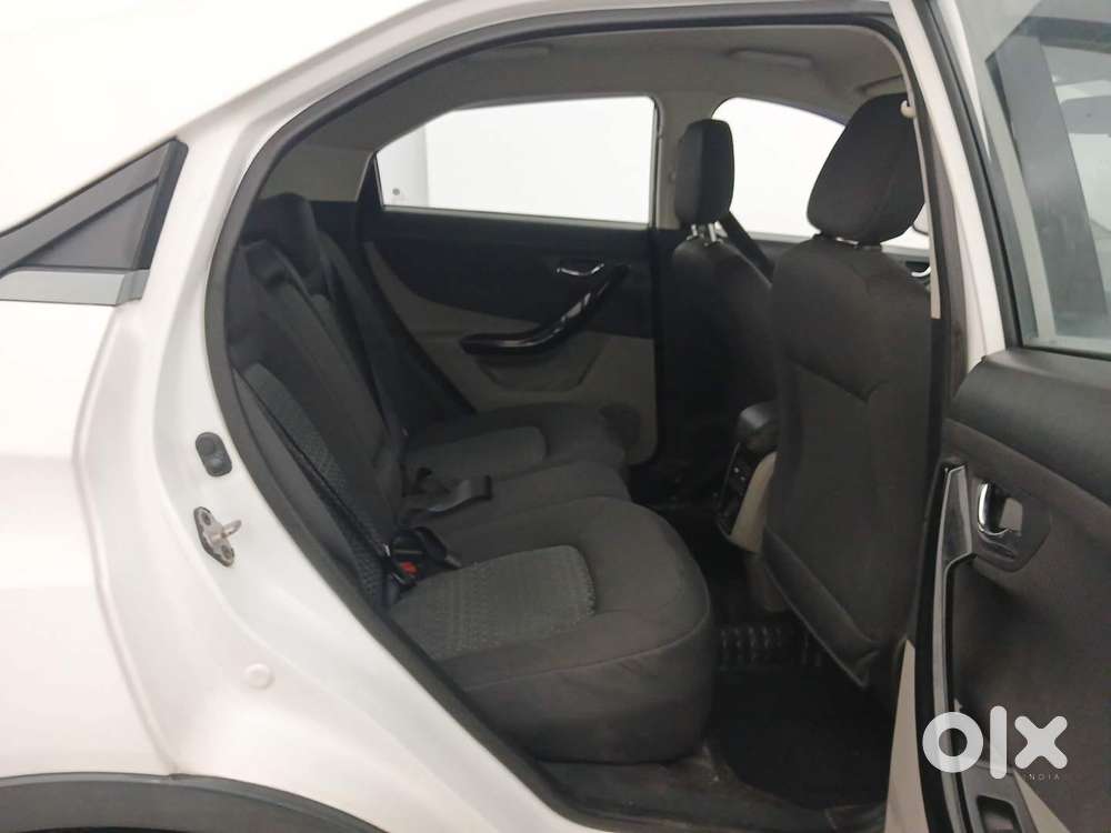 Tata Nexon 1.2 Revotron Xza Plus (o) Dual Tone, 2019, Diesel