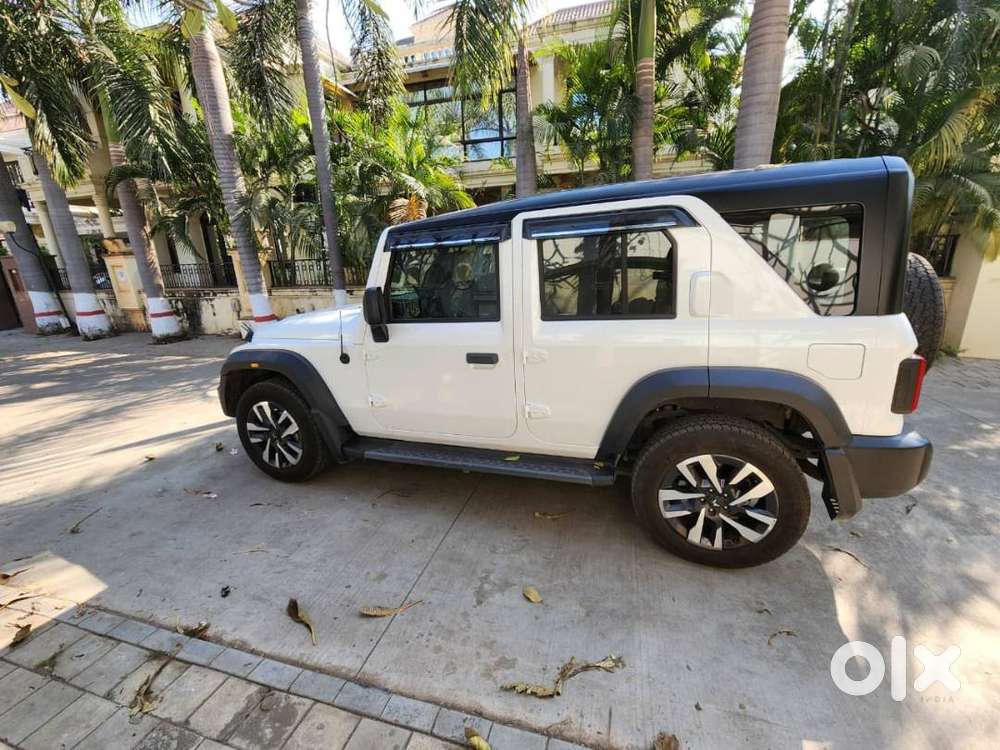 Mahindra Thar Roxx 2025
