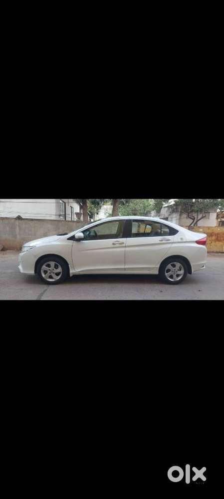 Honda City V Inspire, 2016, Diesel