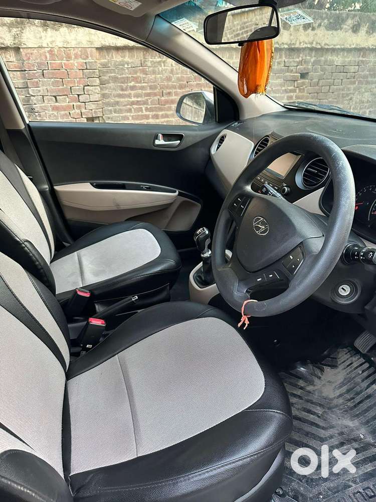 Hyundai Grand I10 1.2 Crdi Sportz Dual Tone, 2017, Diesel