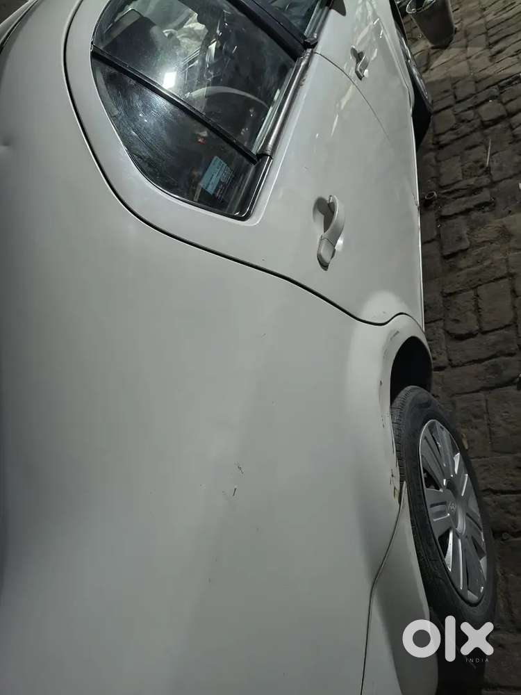 Urgent Sale Ford Fiesta 2011 , Till October 2026