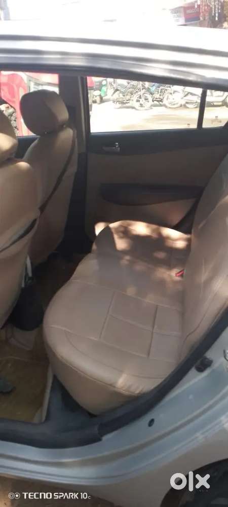 I 20 Cng Petrol   Km79000