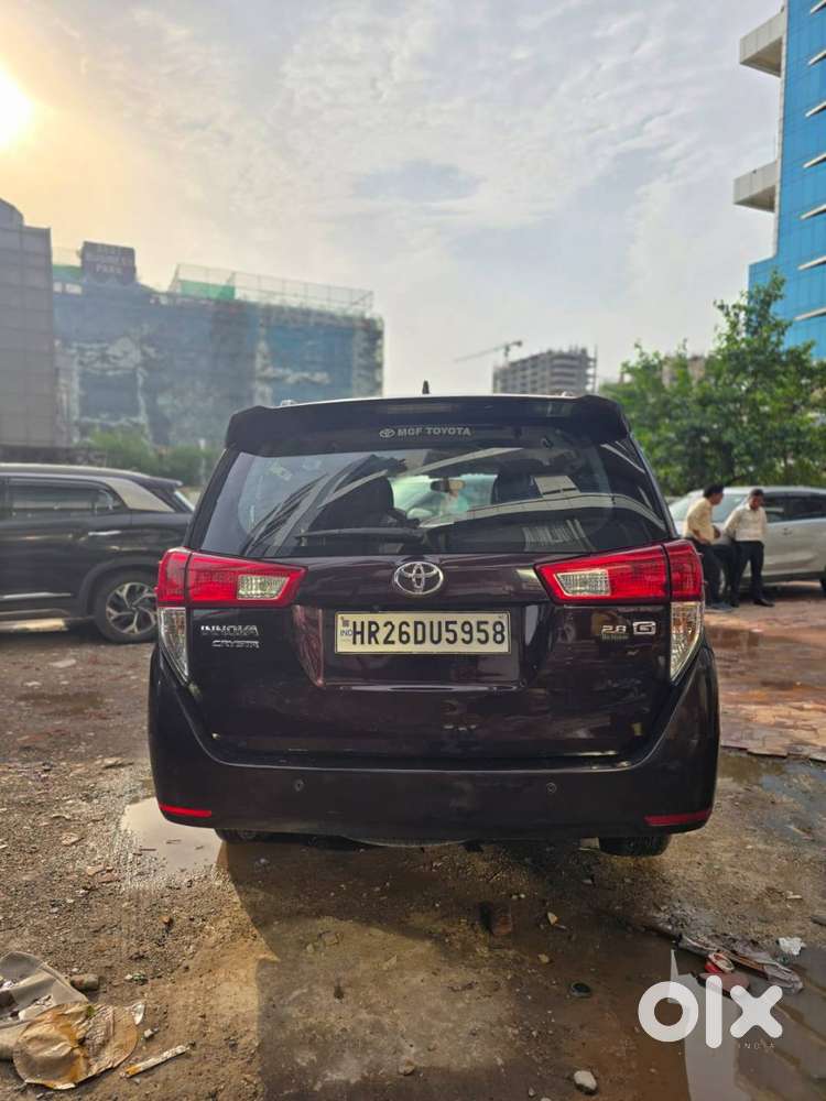 Toyota Innova Crysta 2018 Diesel Well Maintained