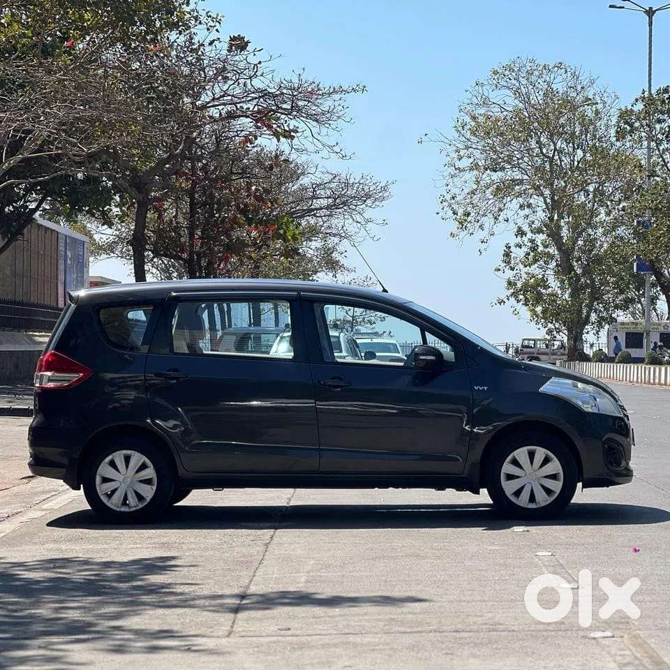 Maruti Suzuki Ertiga Vxi At Petrol, 2016, Petrol
