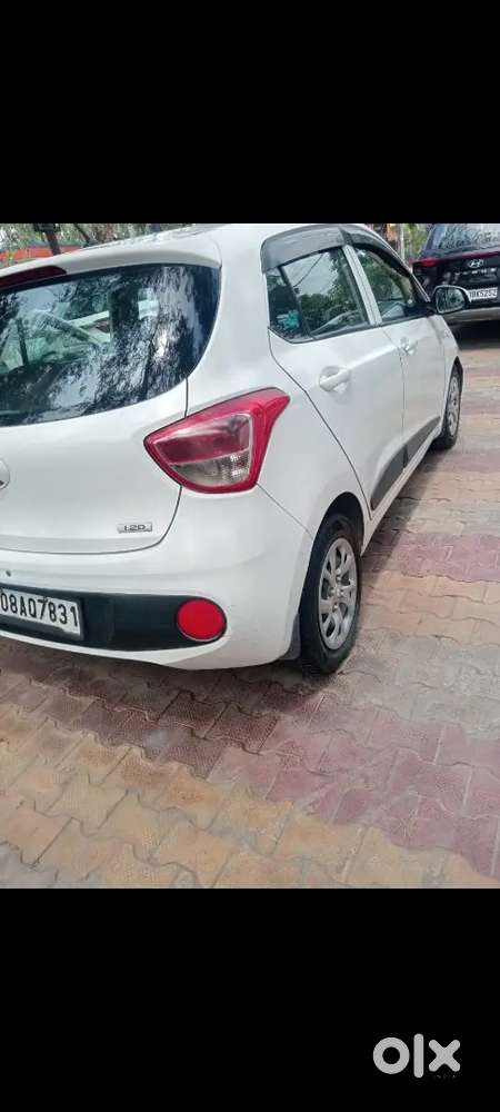 I10 Grand Owner 2 Model 18