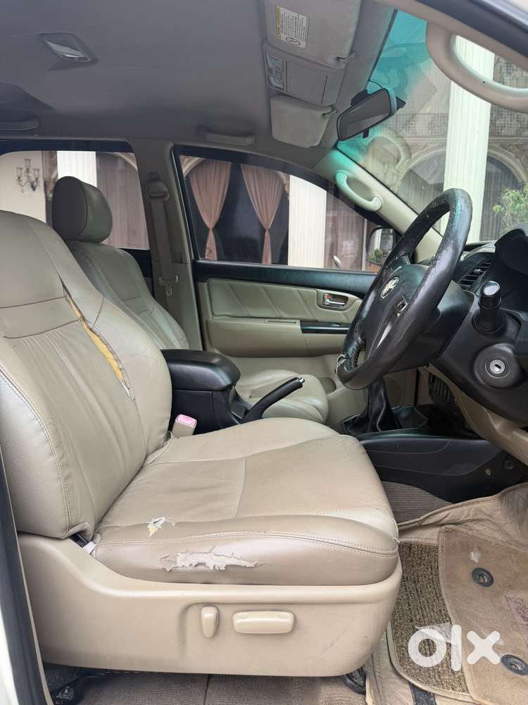 Toyota Fortuner 3.0 4x2 Mt, 2014, Diesel