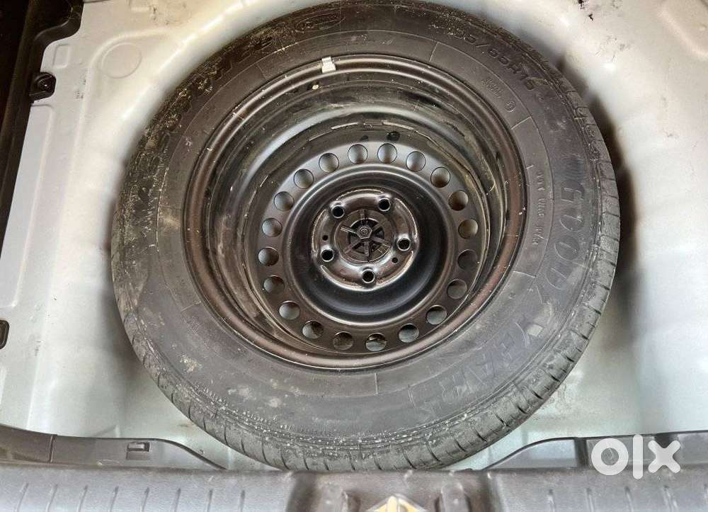 Hyundai Venue Sx Mt, 2023, Diesel