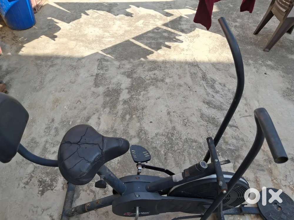 Exercise cycle