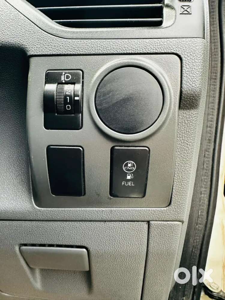 Mahindra Kuv 100 2018 Cng & Petrol Well Maintained