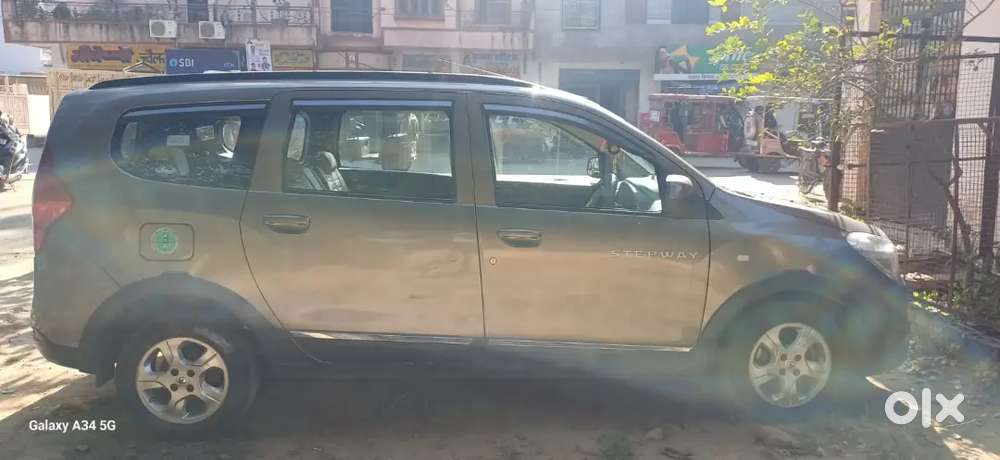 Renault Lodgy 2018 Diesel 88000 Km Driven