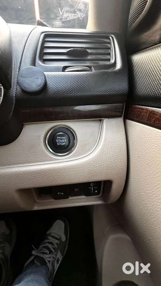 Maruti Suzuki Dzire 2016 Petrol 97000 Km Driven