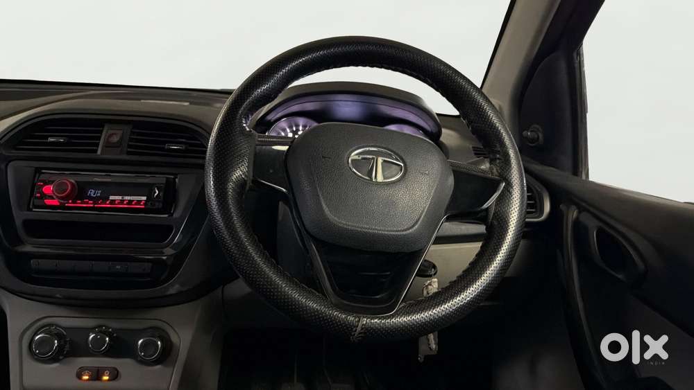 Tata Tiago 1.2 Revotron Xm, 2019, Petrol