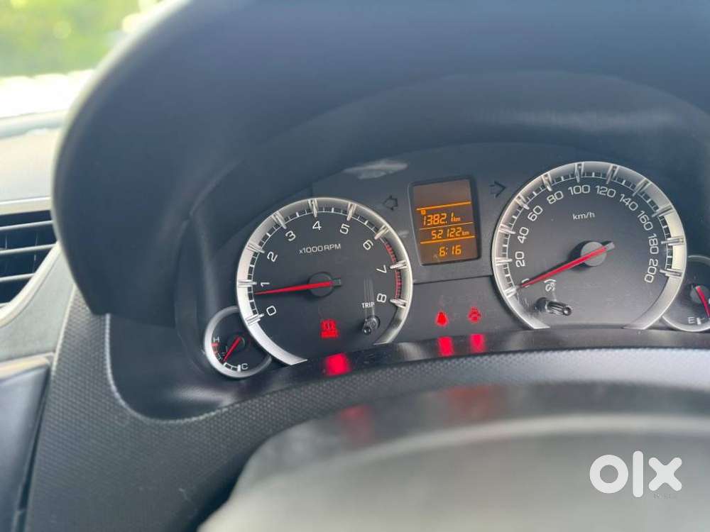 Maruti Suzuki Swift Vxi + Manual, 2013, Petrol