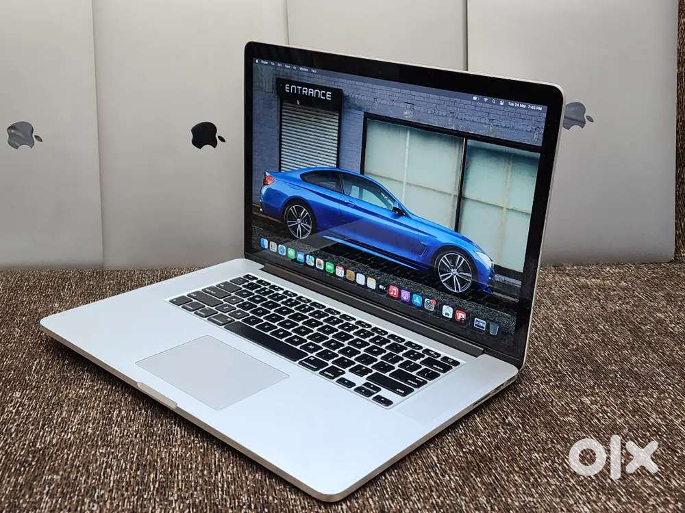 Apple Macbook Pro i7 16gb 256gb 15inch Retina Display - Computers