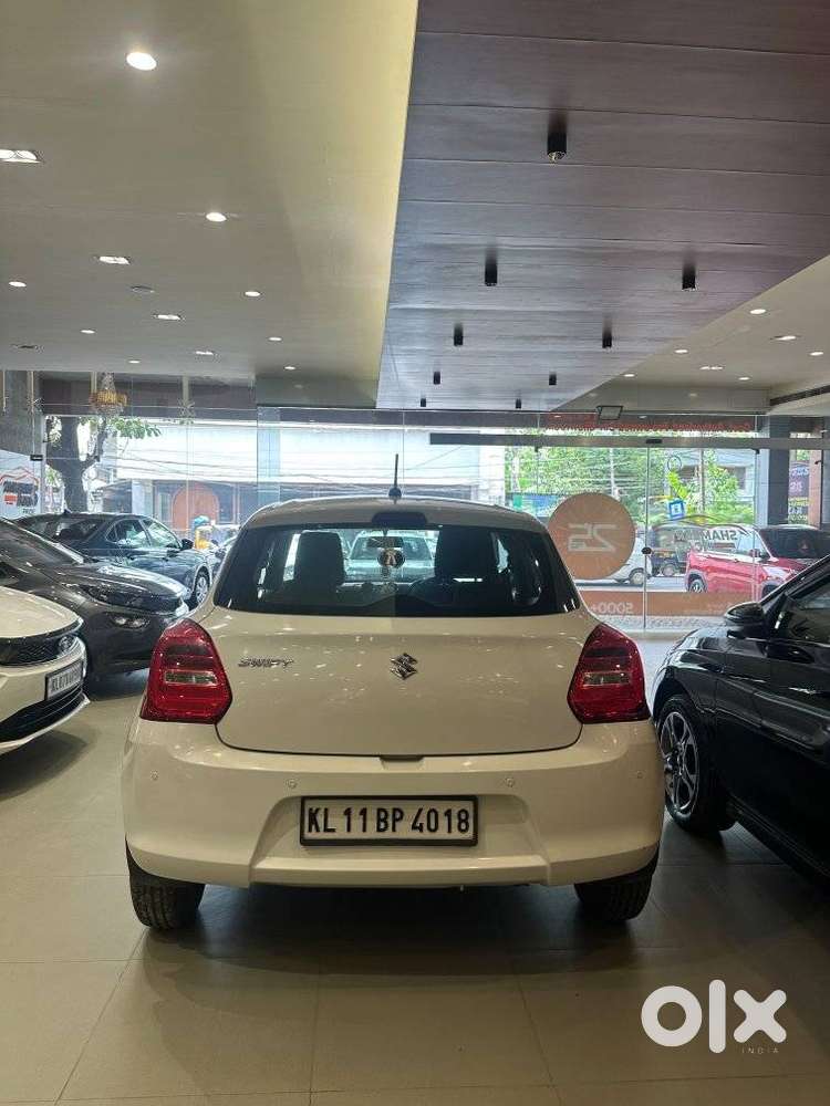 Maruti Suzuki Swift Vxi Ags, 2019, Petrol