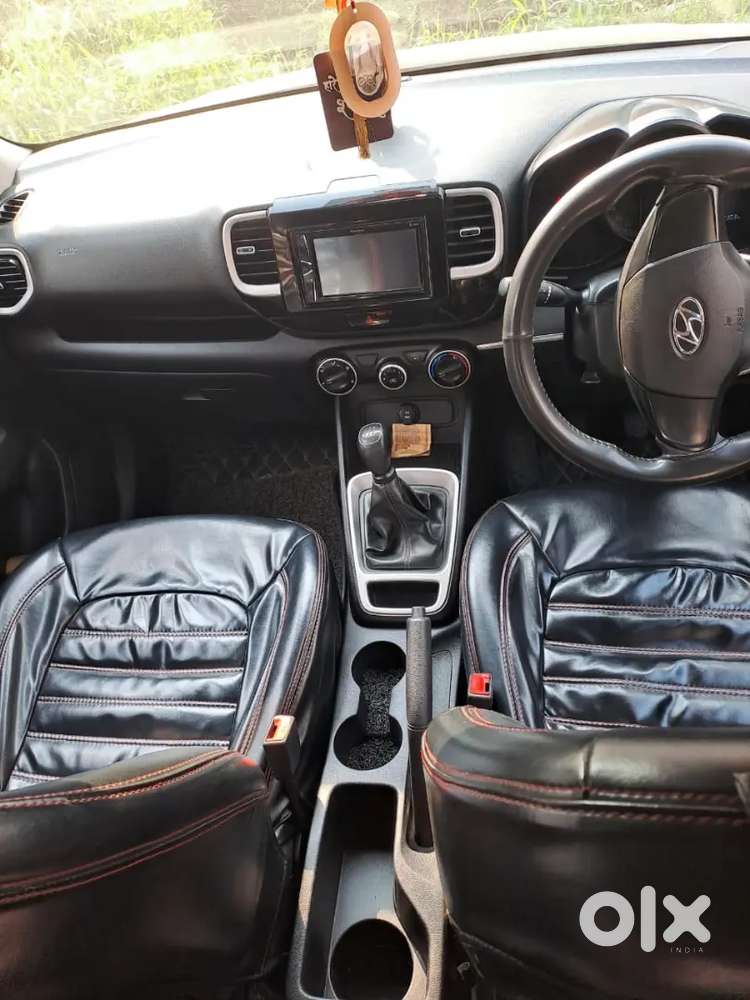 Hyundai Venue Petrol 2021