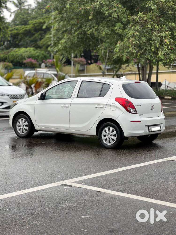 Hyundai I20 Sportz Option 1.4 Crdi, 2014, Diesel