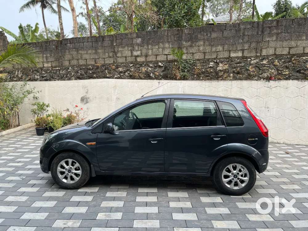 Ford Figo 2012 Diesel Well Maintained