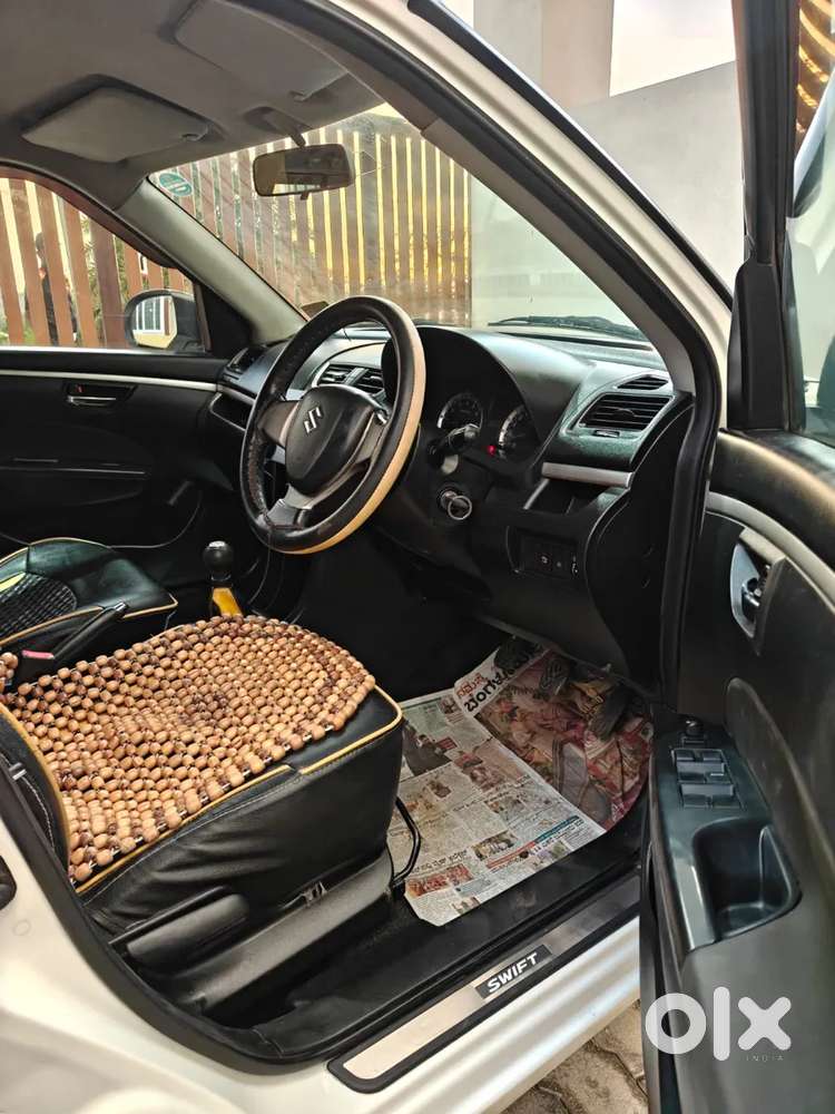 Maruti Suzuki Swift Vxi Optional, 2015, Petrol