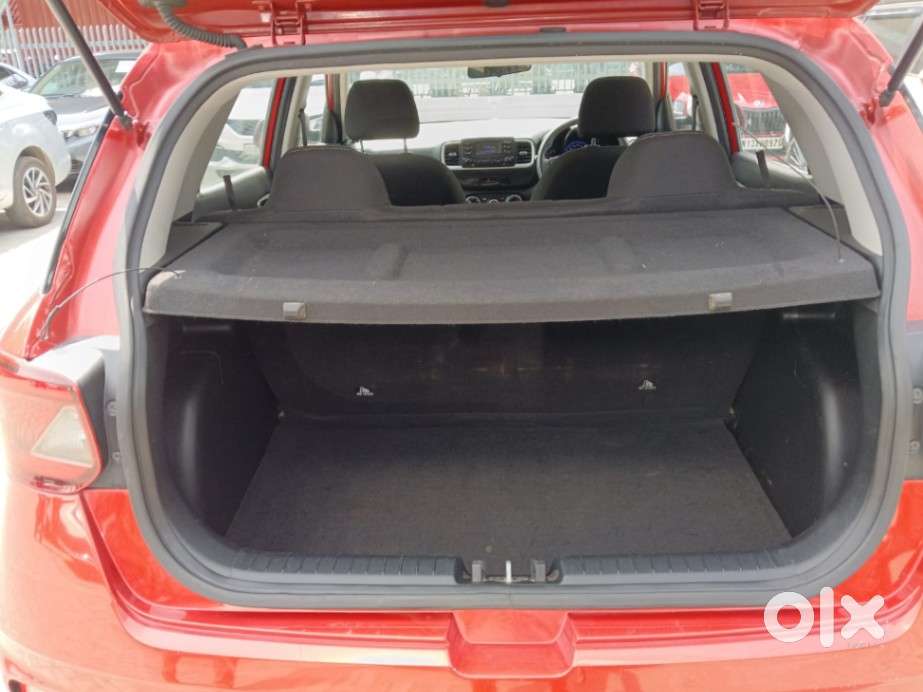 Hyundai Venue S Plus Mt 1.2 Kappa, 2019, Petrol