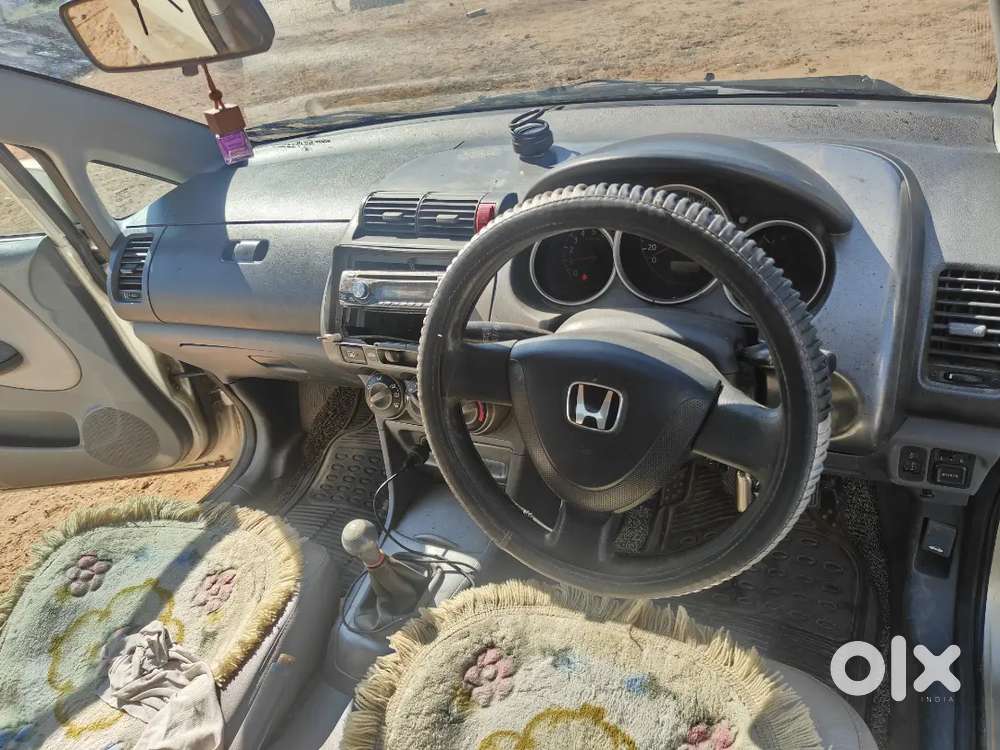 Honda City Zx 2006 Cng & Hybrids 130000 Km Driven