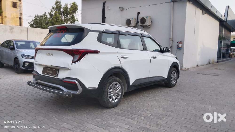 Kia Carens 1.4 Prestige 7 Str, 2023, Petrol