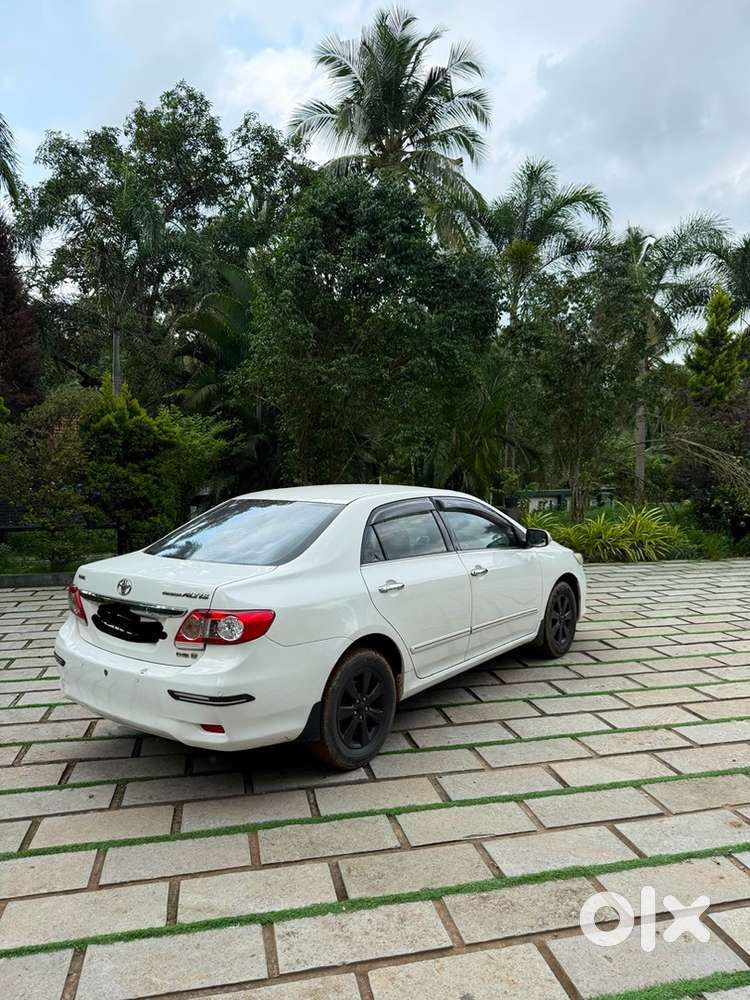 Toyota Corolla Altis Diesel 2012