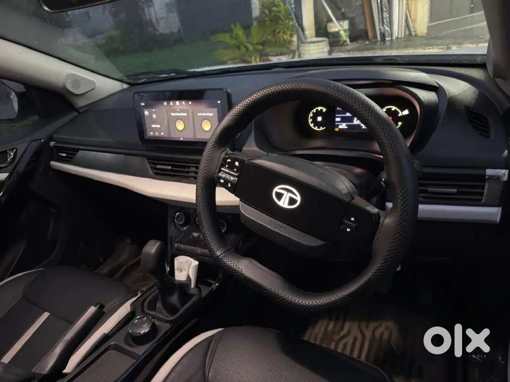 Tata Nexon 2025 Petrol 4500 Km Driven
