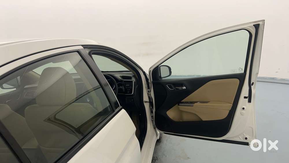 Honda City 1.5 Zx I-vtec Mt, 2019, Petrol
