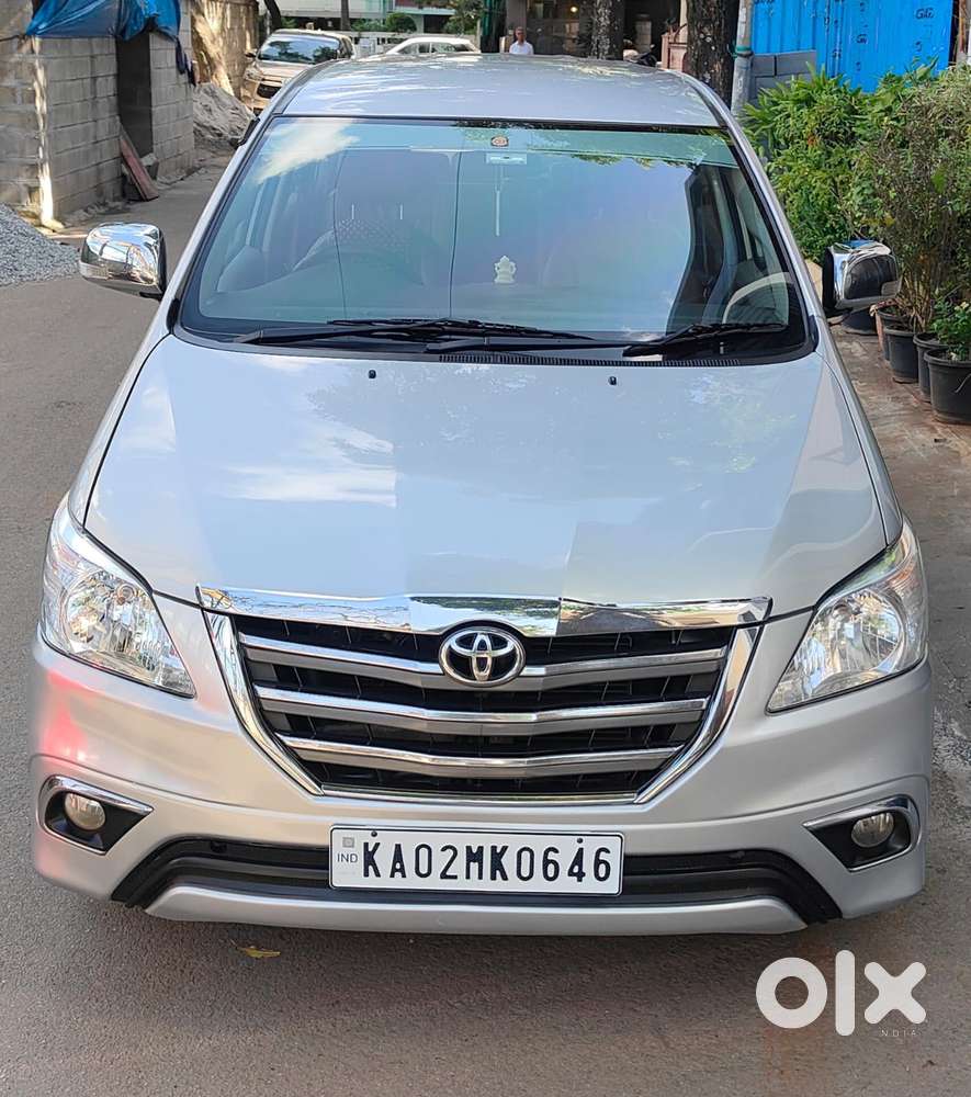 Toyota Innova 2.5 G (diesel) 8 Seater, 2014, Diesel