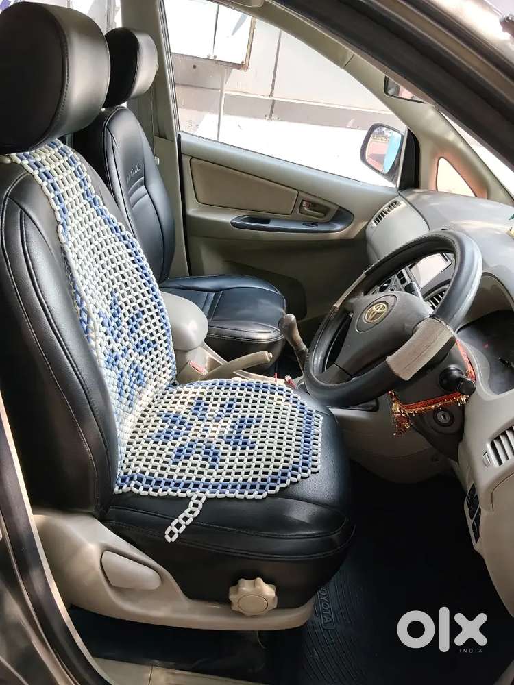Toyota Innova 2010 Diesel Well Maintained