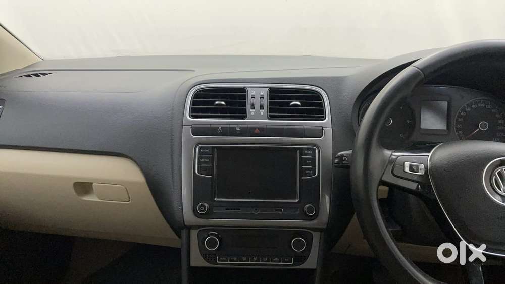 Volkswagen Ameo 1.5 Tdi Highline At 16 Alloy, 2019, Diesel