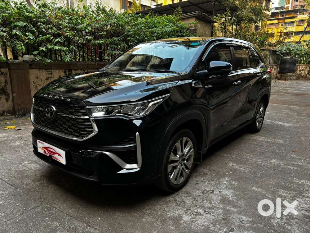 Toyota Innova Hycross 2.0 Zx (o) Hybrid 7 Str, 2023, Petrol