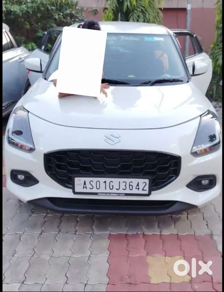 Maruti Suzuki White Swift Zxi Petrol Manual 2025