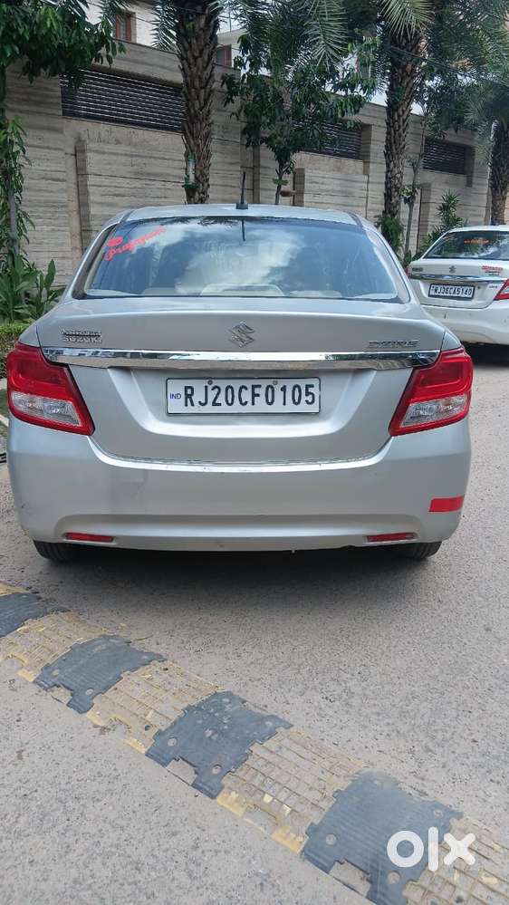 Maruti Suzuki Dzire 1.2 Lxi, 2017, Petrol