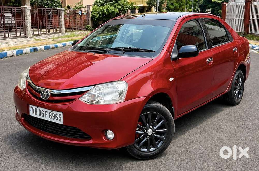 Toyota Etios V, 2011, Petrol
