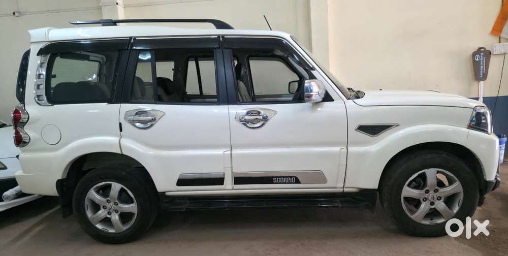 Mahindra Scorpio Classic 2.2 S 11 Mt 7 Str, 2021, Diesel