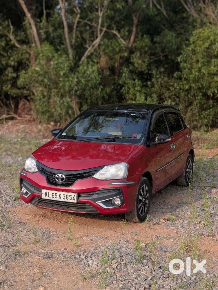 Toyota Etios Liva 1.2 V, 2017, Petrol