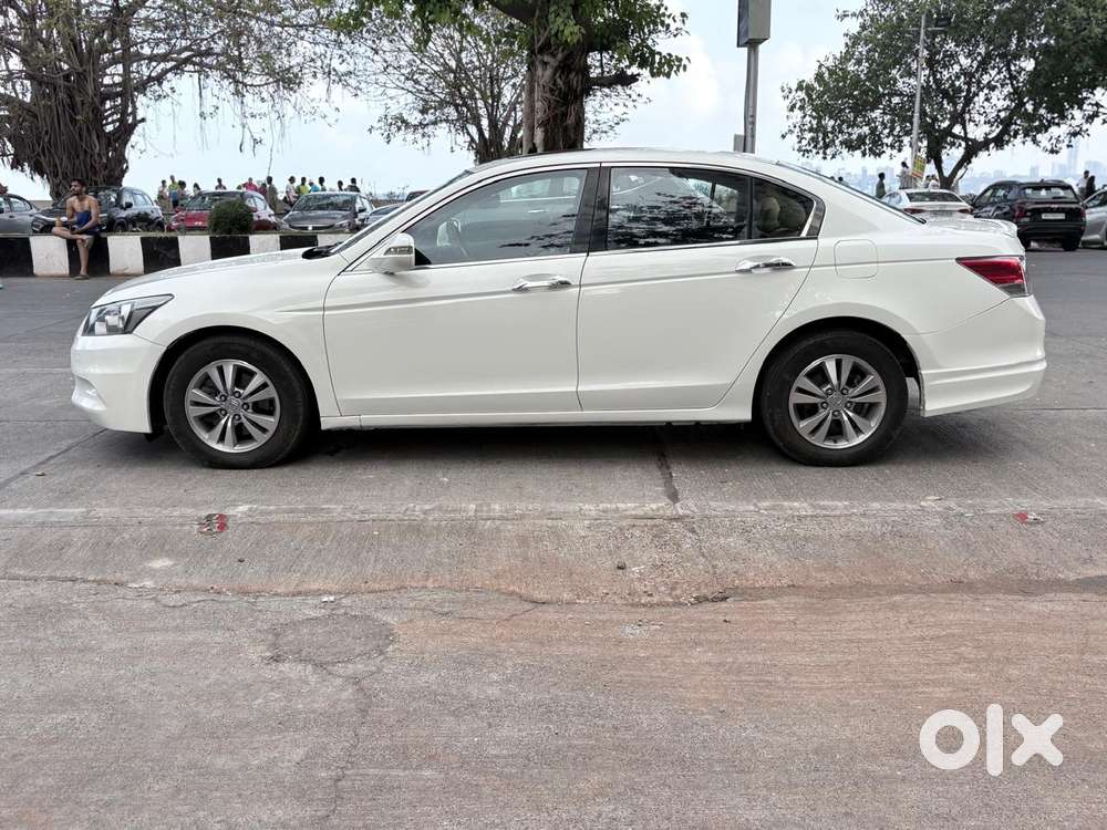 Honda Accord 2.4 Elegance Automatic, 2013, Petrol