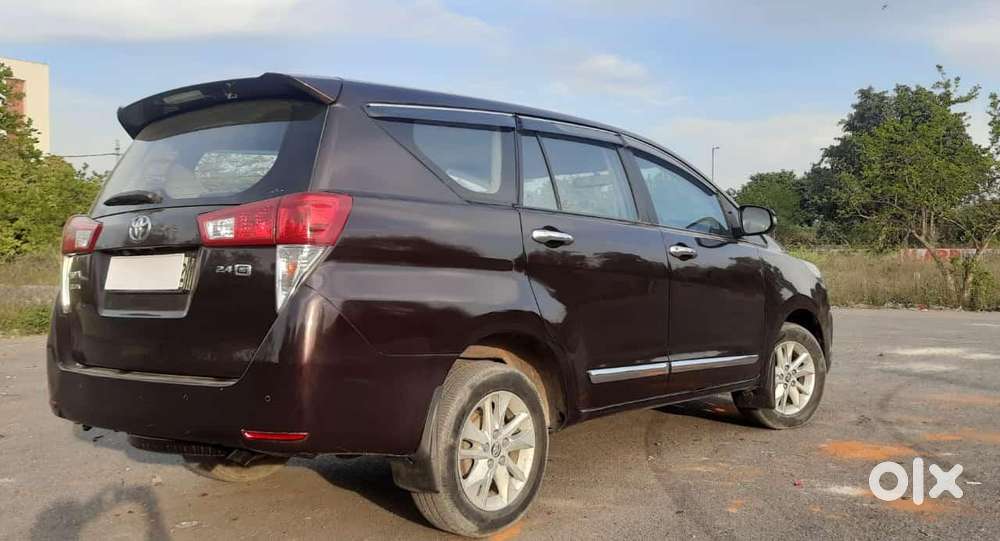 Toyota Innova Crysta 2.4 G Mt 8s, 2020, Diesel