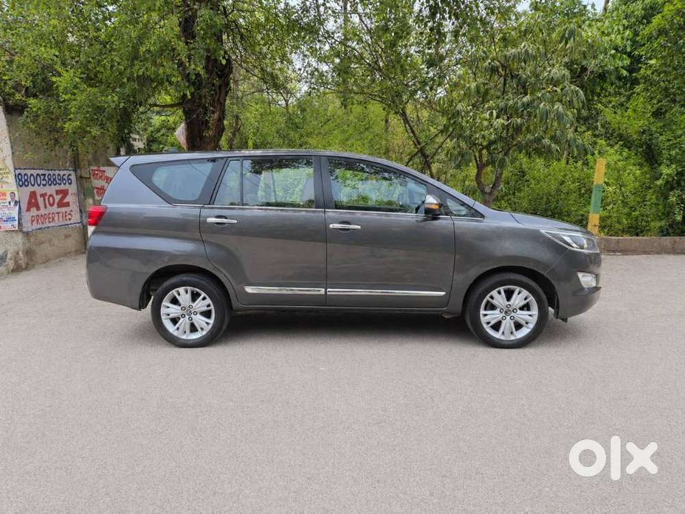 Toyota Innova Crysta 2.7 Zx At, 2017, Petrol