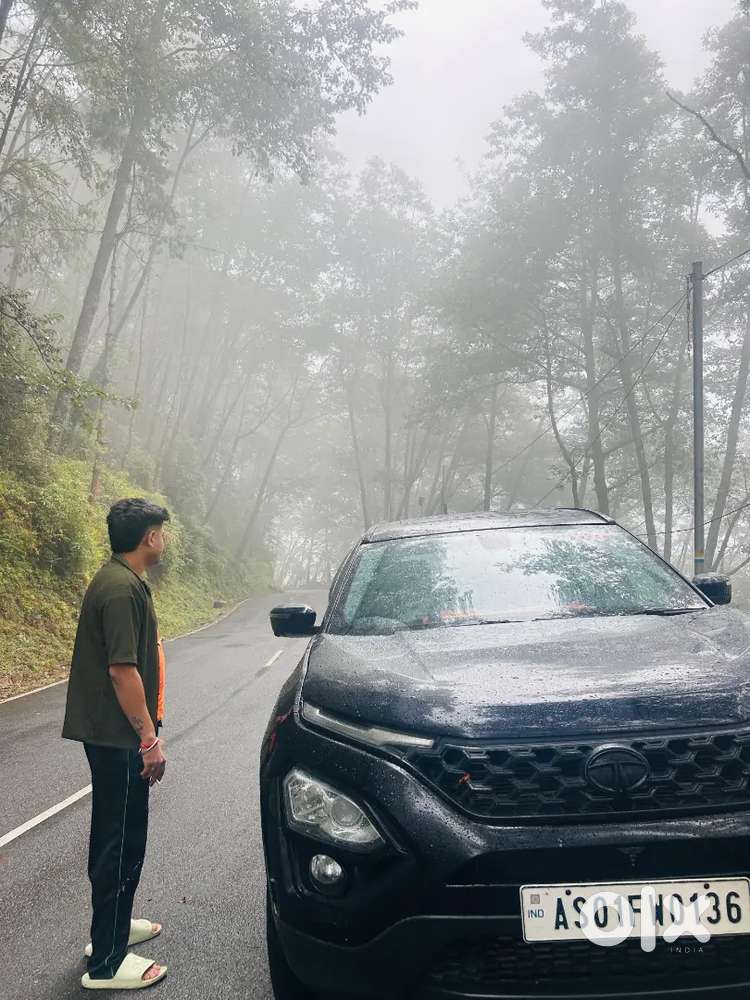Tata Safari Dark Edition 2023