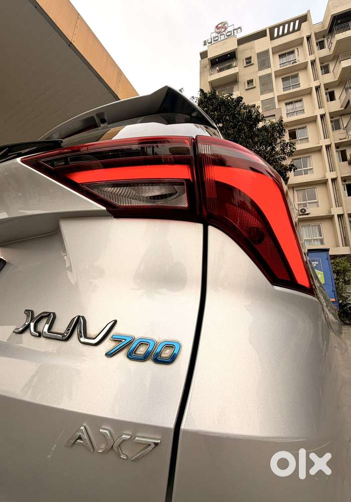 Mahindra Xuv700 2.0 Ax 7 Petrol At Str, 2022, Petrol