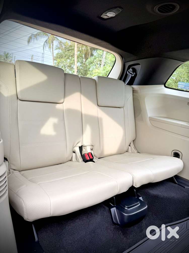 Ford Endeavour Titanium Plus 4x2 At, 2021, Diesel